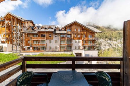 Rent in ski resort 2 room apartment sleeping corner 6 people (2203) - Résidence les Silènes - Les Orres - Terrace