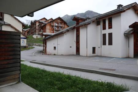 Rent in ski resort Studio sleeping corner 2-4 people (867) - Résidence Parc des Airelles - Les Orres