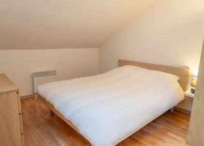 Rent in ski resort 3 room apartment 6 people (3202) - Résidence Terrasses du Soleil d'Or - Les Orres - Bedroom