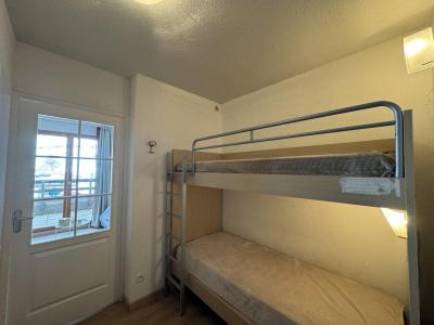 Rent in ski resort Studio sleeping corner 4 people (2105) - Résidence Terrasses du Soleil d'Or - Les Orres - Apartment