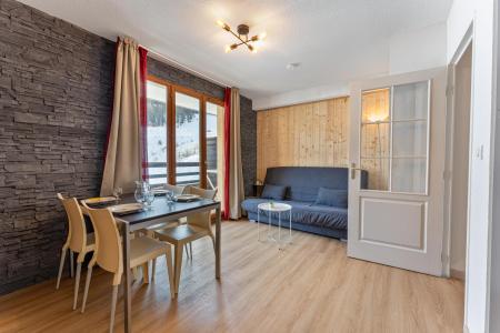 Rent in ski resort Studio sleeping corner 4 people (2105) - Résidence Terrasses du Soleil d'Or - Les Orres - Living room