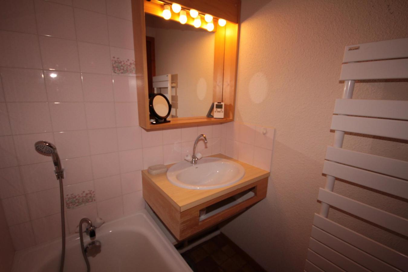 Appartement 2 pièces 4 personnes (2207)