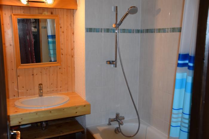 Location au ski Appartement 2 pièces 6 personnes (012) - Chalet Alpenrose - Les Saisies - Salle de bains
