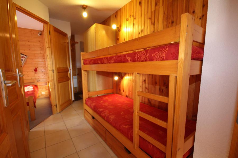 Ski verhuur Appartement 2 kabine kamers 6 personen (106) - Chalet Cristal 1 - Les Saisies
