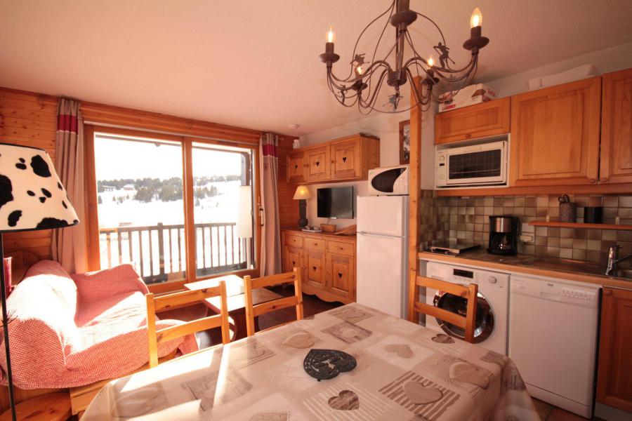 Ski verhuur Appartement 2 kamers 6 personen (CRI110) - Chalet Cristal 1 - Les Saisies - Eethoek