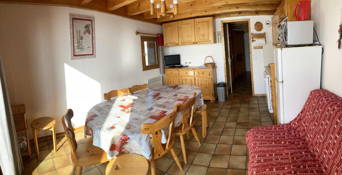 Ski verhuur Appartement 4 kamers 9 personen (111) - Chalet Cristal 1 - Les Saisies - Woonkamer