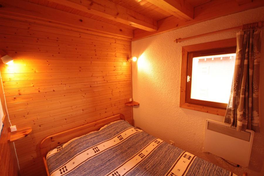 Skiverleih Wohnung 2 Mezzanine Zimmer 6 Leute (215) - Chalet Cristal 2 - Les Saisies - Schlafzimmer