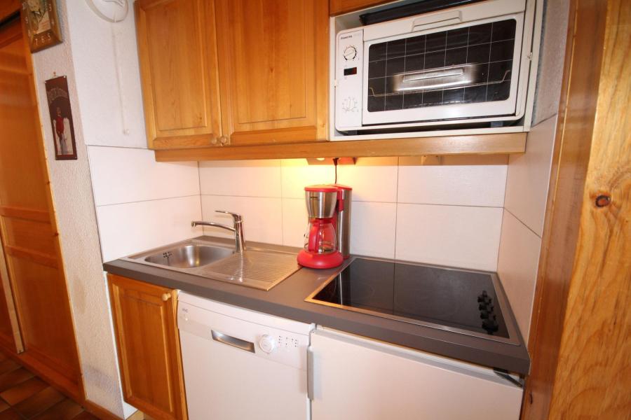 Wynajem na narty Apartament 3 pokojowy z antresolą 8 osób (312) - Chalet Cristal 3 - Les Saisies - Aneks kuchenny