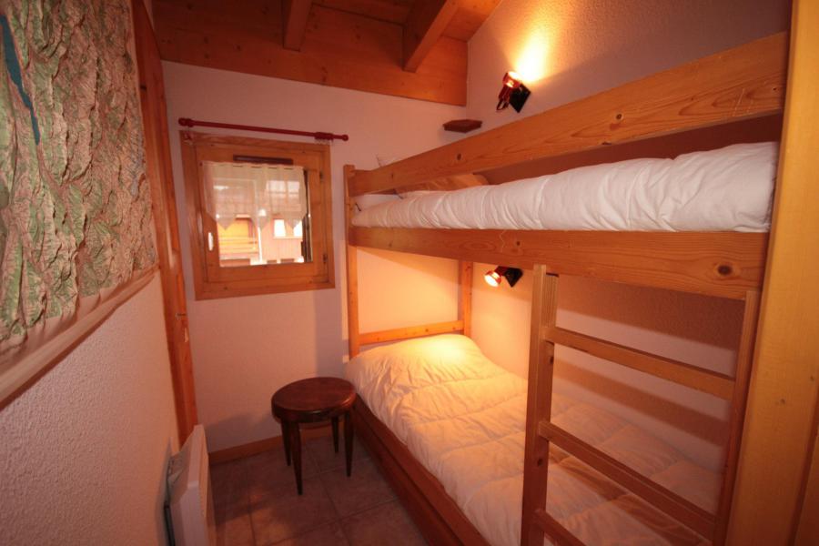 Skiverleih 3-Zimmer-Holzhütte für 6 Personen (615) - Chalet Cristal 6 - Les Saisies - Offener Schlafbereich