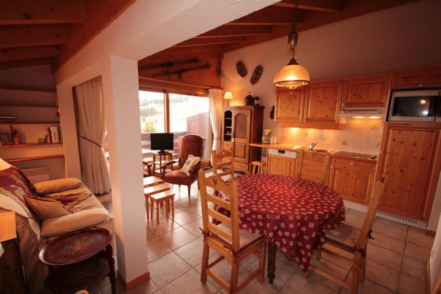 Skiverleih 3-Zimmer-Holzhütte für 6 Personen (615) - Chalet Cristal 6 - Les Saisies - Wohnzimmer