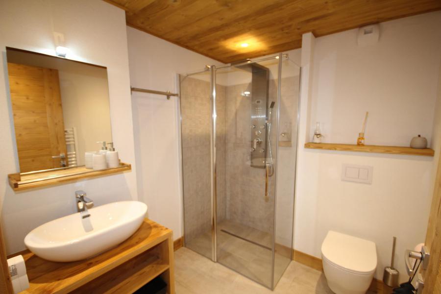 Rent in ski resort 3 room apartment 6 people (01) - Chalet Jorasse 1 B - Les Saisies - Shower