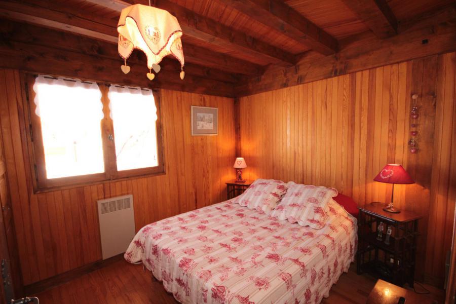 Rent in ski resort 2 room apartment 4 people (3) - Chalet la Rose des Neiges - Les Saisies - Bedroom