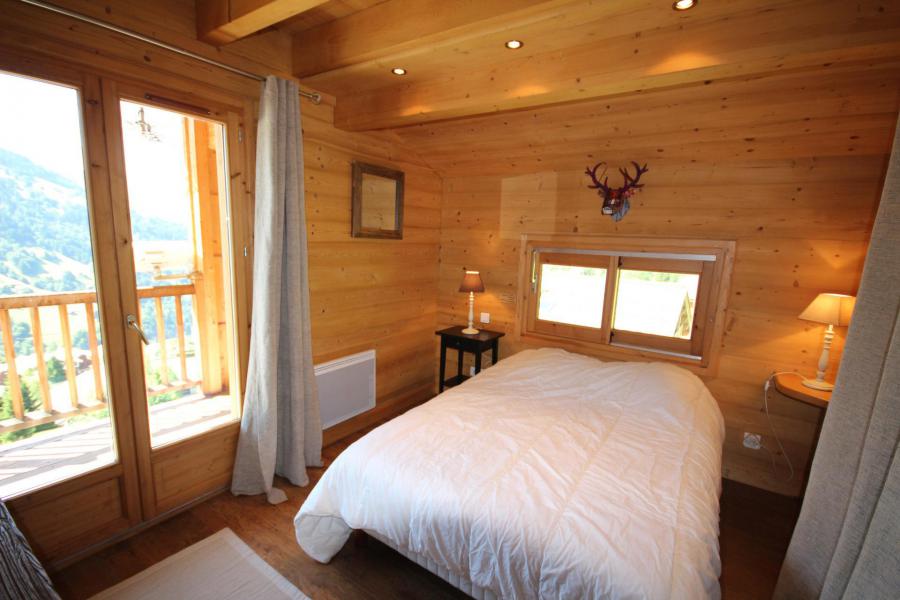 Rent in ski resort 7 room triplex chalet 12 people (CHACHO) - Chalet Pierres du Chozal - Les Saisies - Bedroom