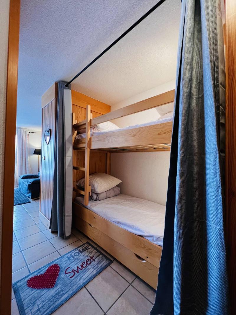 Skiverleih 2-Zimmer-Holzhütte für 6 Personen (EPIL06) - EPILOBE - Les Saisies - Offener Schlafbereich