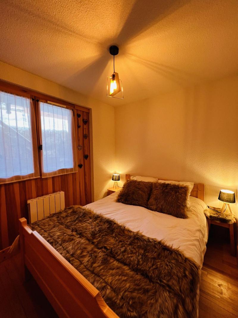Skiverleih 2-Zimmer-Holzhütte für 6 Personen (EPIL06) - EPILOBE - Les Saisies - Schlafzimmer