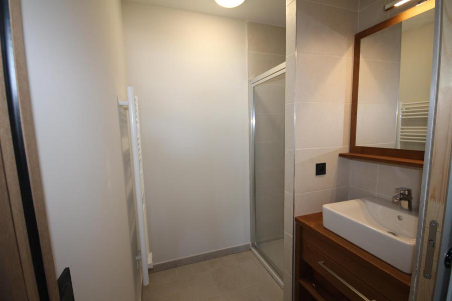 Skiverleih 3-Zimmer-Appartment für 6 Personen (F22) - Les Chalets des Cimes - Les Saisies - Dusche