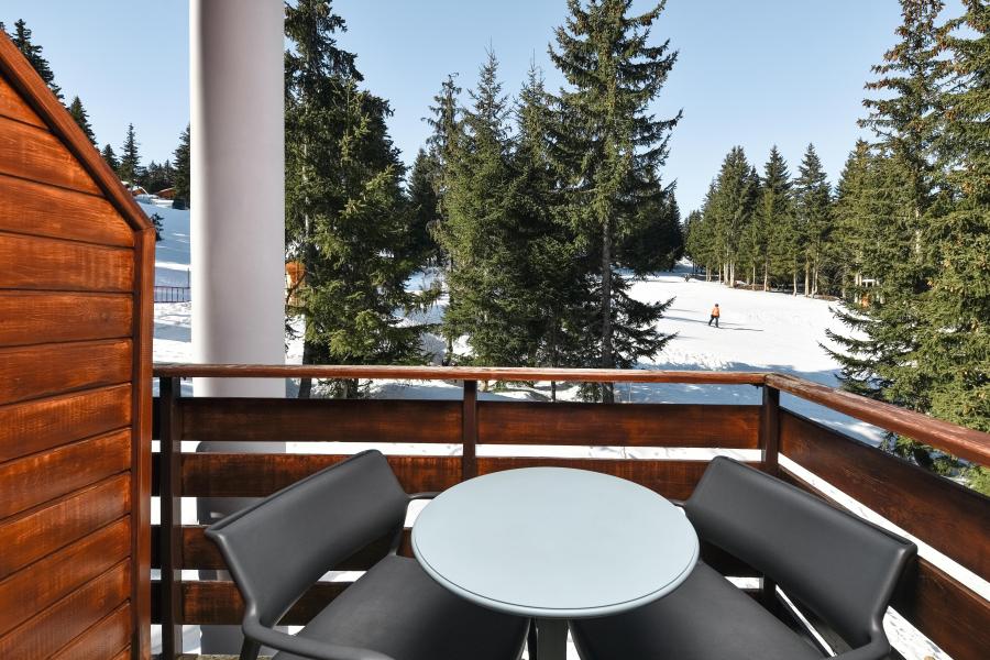 Rent in ski resort Résidence Belambra Club les Embrunes - Les Saisies - Winter outside