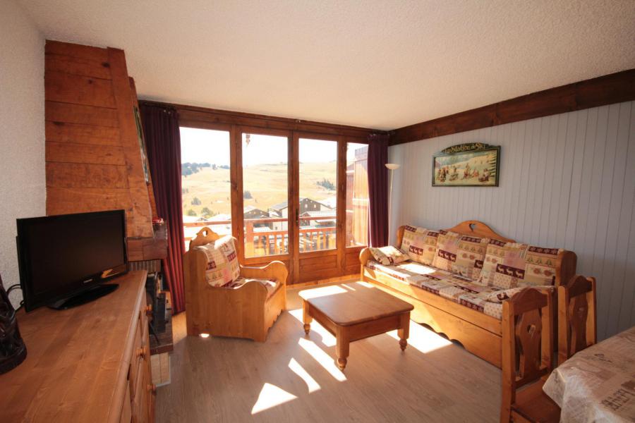 Rent in ski resort 2 room apartment sleeping corner 6 people (033) - Résidence Breithorn - Les Saisies - Living room