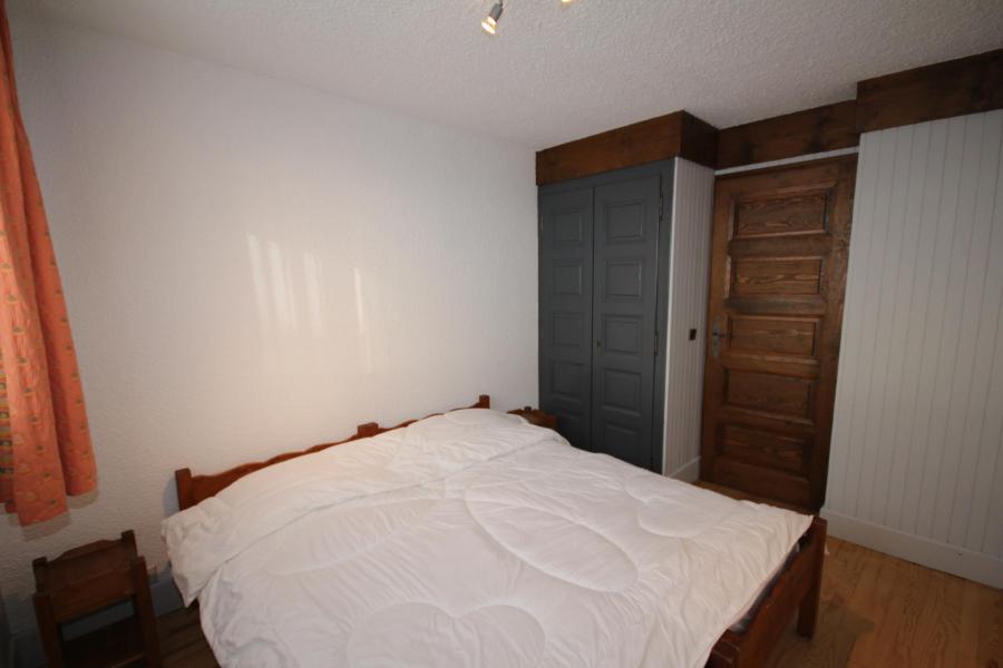 Rent in ski resort 2 room apartment sleeping corner 6 people (036) - Résidence Breithorn - Les Saisies - Bedroom