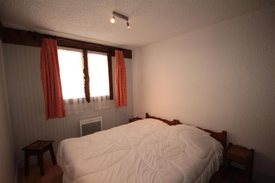 Rent in ski resort 2 room apartment sleeping corner 6 people (036) - Résidence Breithorn - Les Saisies - Bedroom