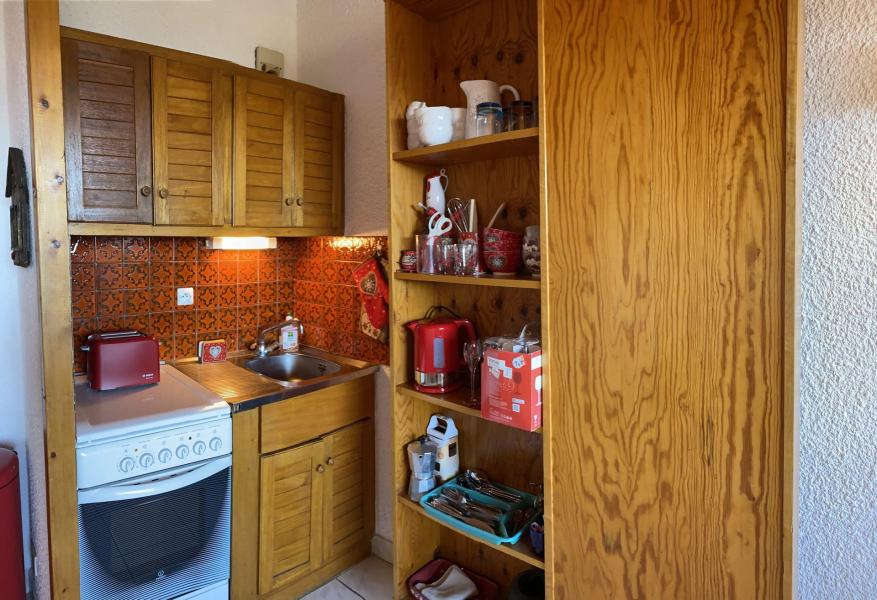 Location au ski Appartement 3 pièces 6 personnes (13) - Résidence Cabri A - Les Saisies - Kitchenette