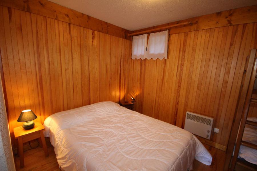 Ski verhuur Appartement 2 kamers 4 personen (003) - Résidence Genevrier - Les Saisies - Stoel