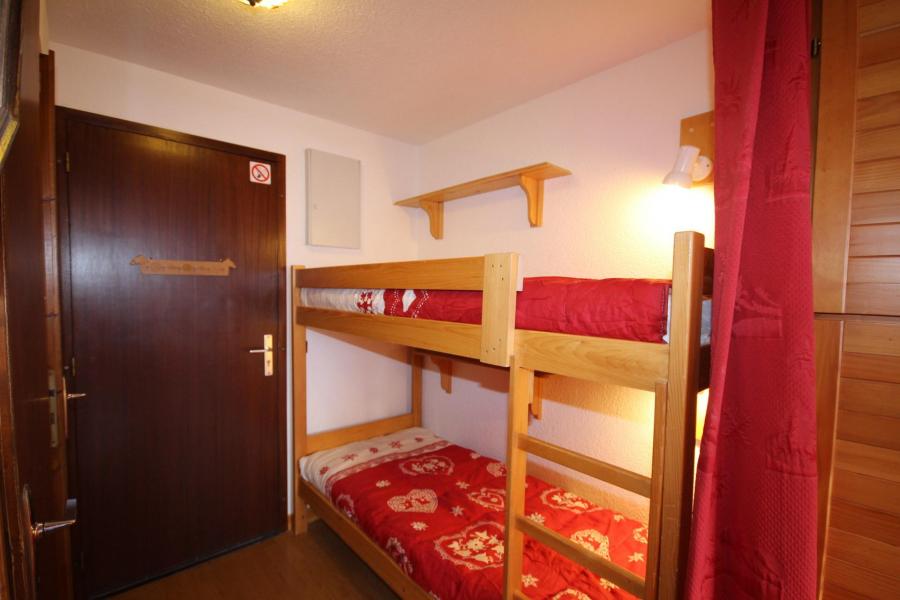 Rent in ski resort Studio sleeping corner 4 people (1101) - Résidence Grand Mont 1 - Les Saisies - Plan