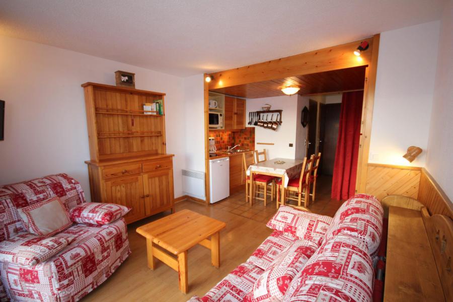Rent in ski resort Studio sleeping corner 4 people (1101) - Résidence Grand Mont 1 - Les Saisies - Inside