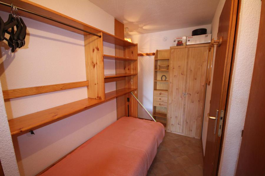 Skiverleih 2-Zimmer-Appartment für 5 Personen (2206) - Résidence Grand Mont 2 - Les Saisies - Offener Schlafbereich