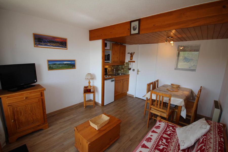 Rent in ski resort Studio sleeping corner 4 people (2216) - Résidence Grand Mont 2 - Les Saisies - Inside