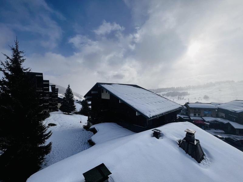 Ski verhuur Appartement 2 kabine kamers 6 personen (218) - Résidence Grand Mont 2 - Les Saisies - Buiten winter