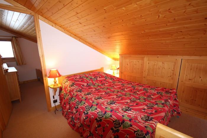 Location au ski Appartement 2 pièces mezzanine 6 personnes (4421) - Résidence Grand Mont 4 - Les Saisies - Cabine mansardée