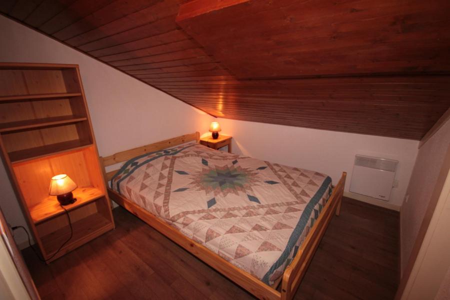 Rent in ski resort 4 room apartment cabin 8 people (19) - Résidence Isabella C - Les Saisies - Bedroom