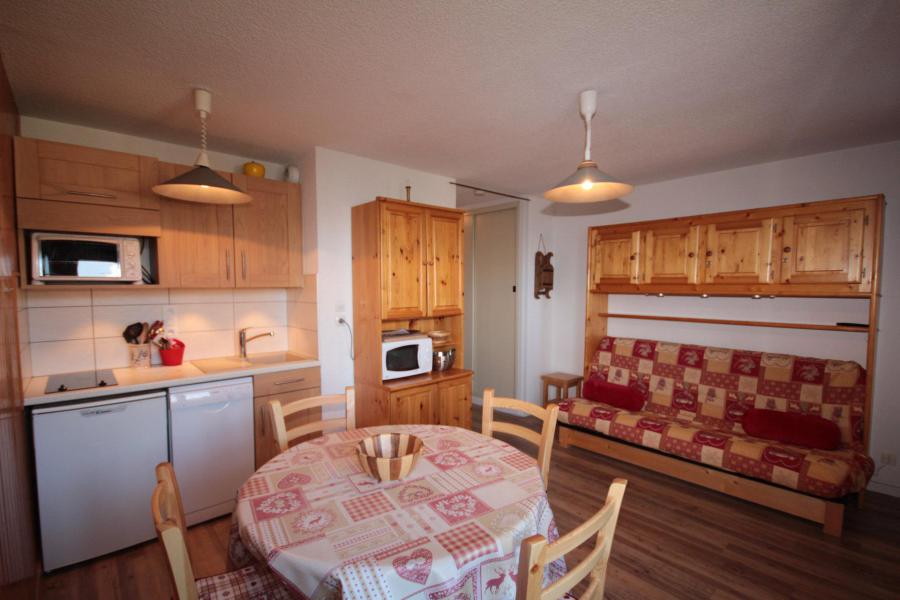 Rent in ski resort 2 room apartment 4 people (33) - Résidence Isabella D - Les Saisies - Kitchenette