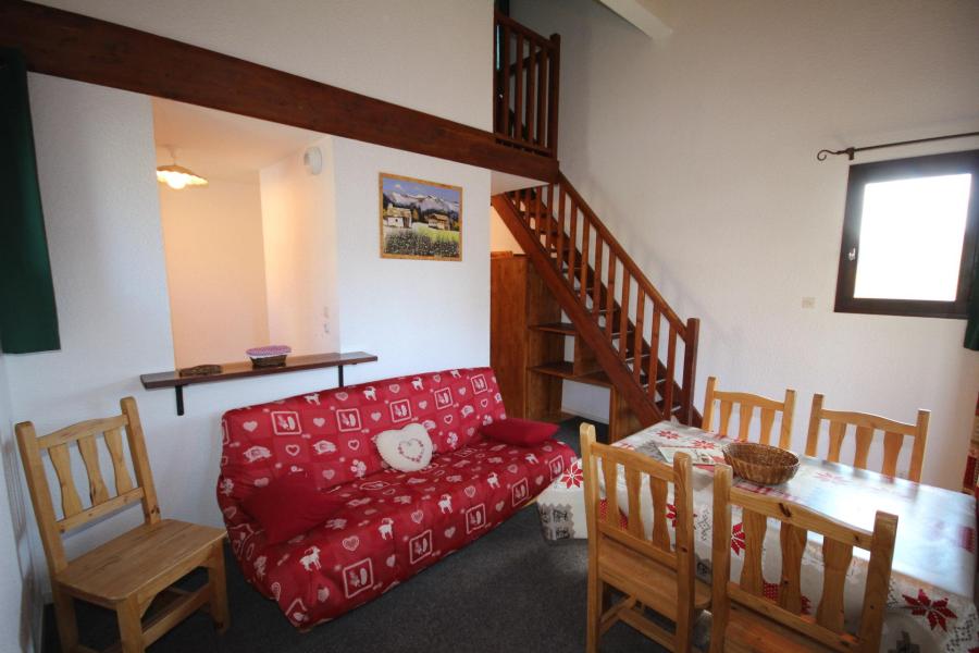 Rent in ski resort 3 room duplex apartment 6 people (50) - Résidence Isabella D - Les Saisies - Apartment