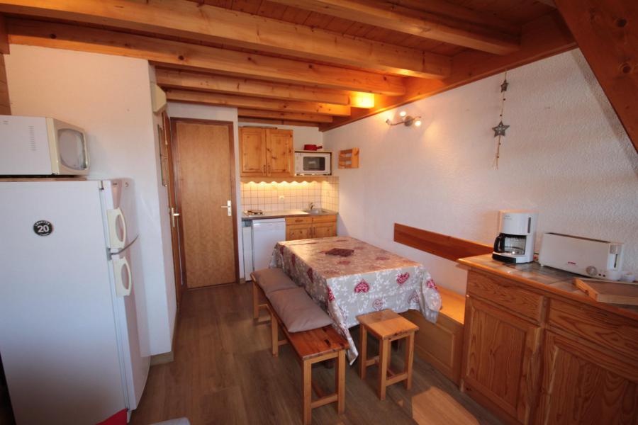 Ski verhuur Appartement 3 kamers mezzanine 6 personen (013) - Résidence Karina - Les Saisies - Binnen