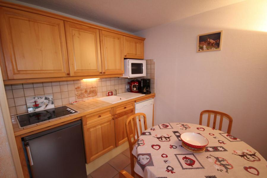 Location au ski Appartement 3 pièces cabine 2-4 personnes (04) - Résidence la Forêt des Rennes 1 C - Les Saisies - Kitchenette