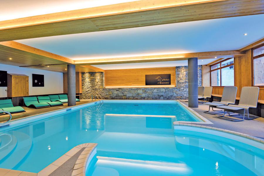 Location au ski Résidence Lagrange les Chalets d'Emeraude - Les Saisies - Piscine