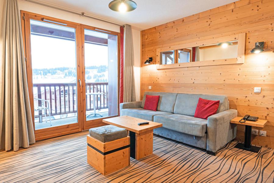 Rent in ski resort Résidence Lagrange les Chalets d'Emeraude - Les Saisies - Settee