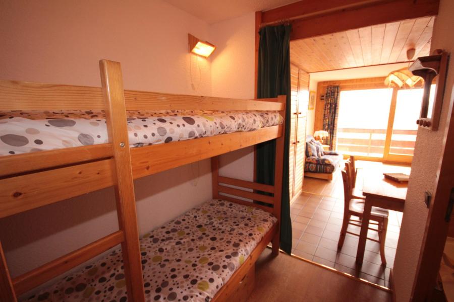 Rent in ski resort Studio 5 people (008) - Résidence le Glacier B - Les Saisies - Bunk beds