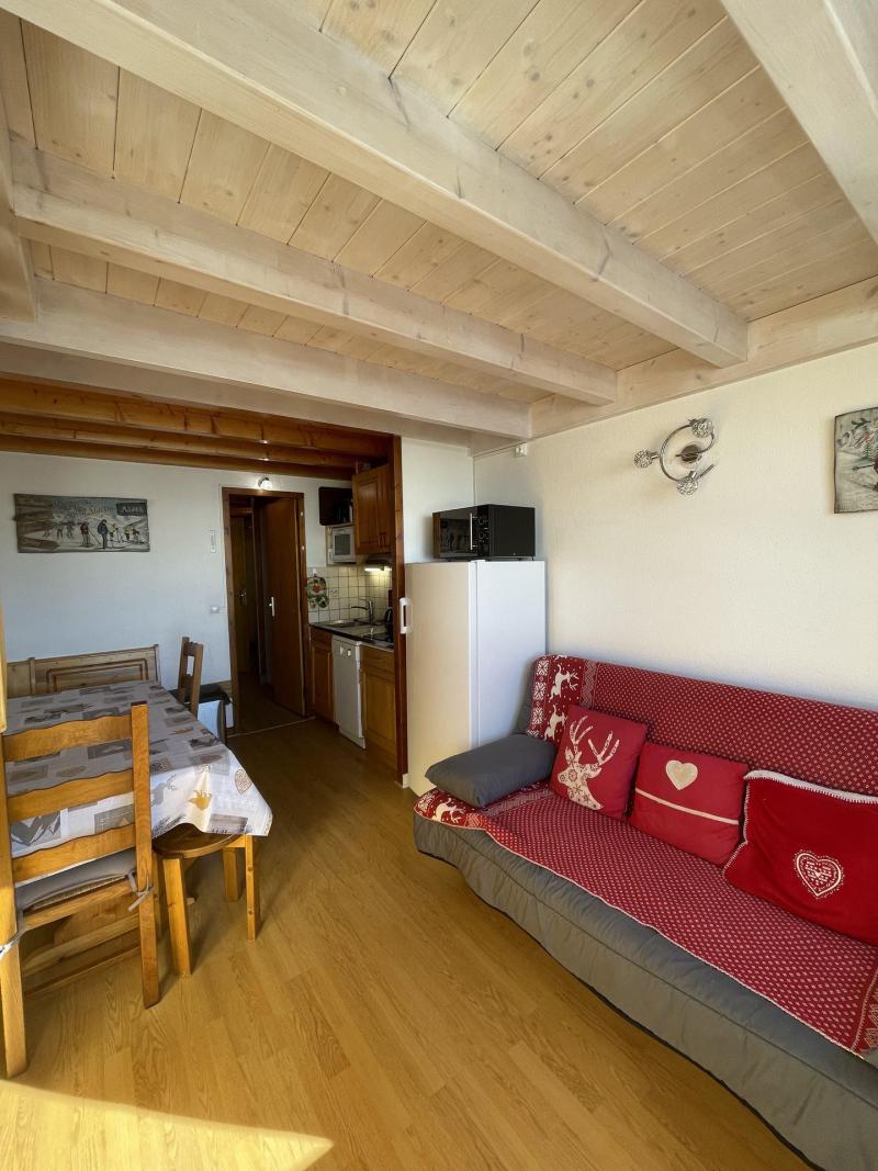 Rent in ski resort 4 room mezzanine apartment 8 people (321) - Résidence le Village 3 - Les Saisies