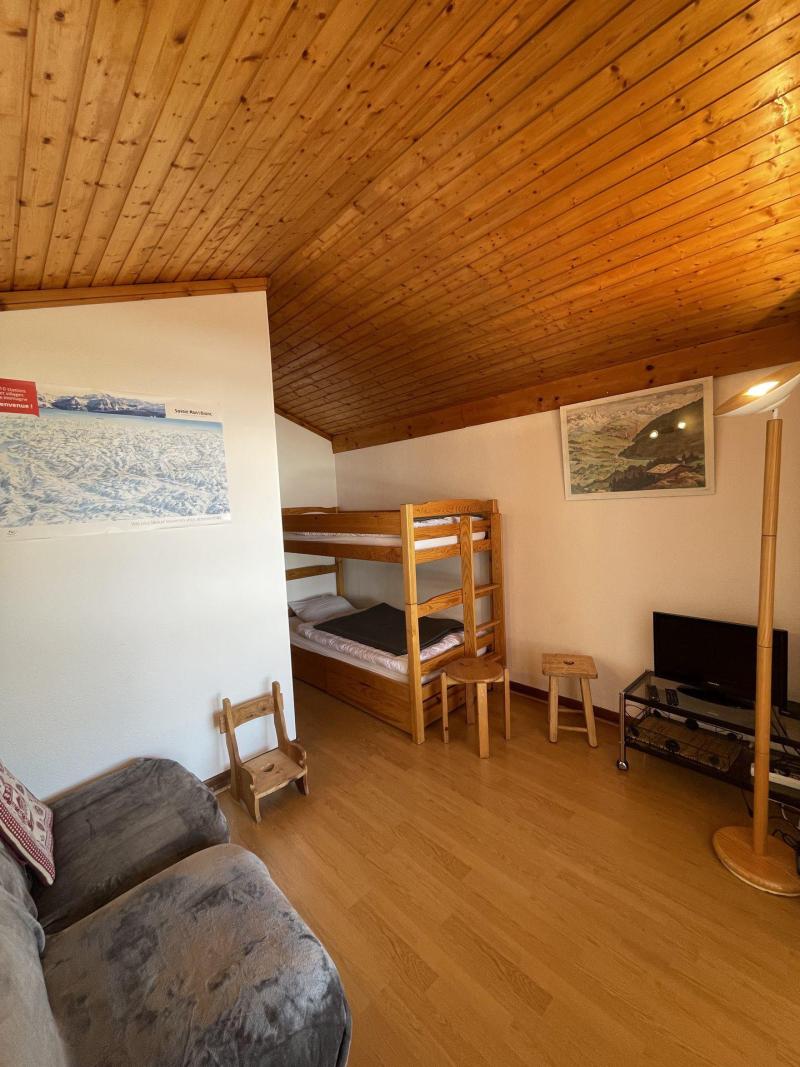 Rent in ski resort 4 room mezzanine apartment 8 people (321) - Résidence le Village 3 - Les Saisies