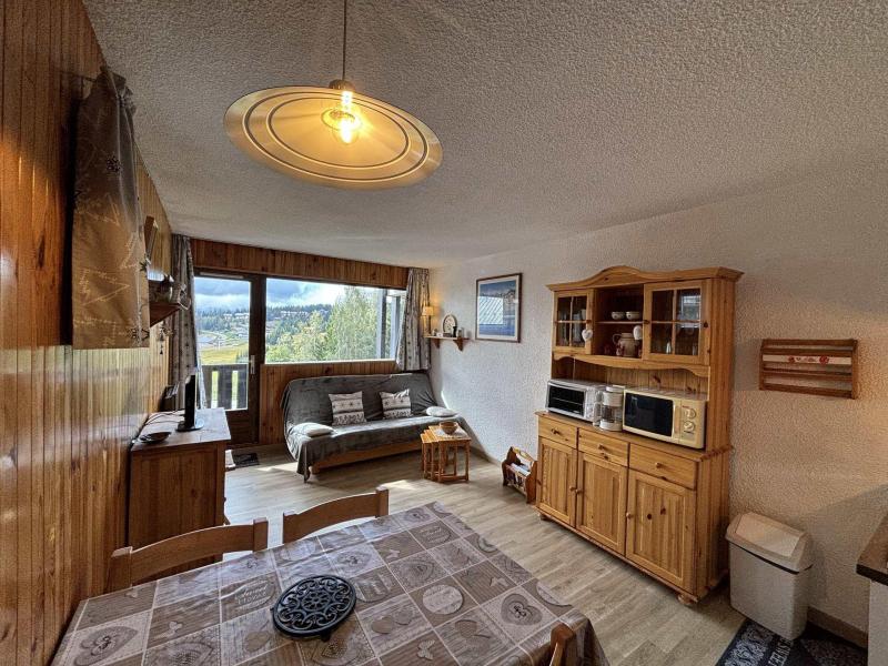 Ski verhuur Studio bergnis 4 personen (415) - Résidence le Village 4 - Les Saisies - Woonkamer