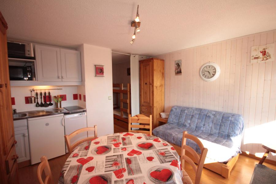 Rent in ski resort 2 room apartment sleeping corner 6 people (033) - Résidence les Brimbelles - Les Saisies - Kitchen