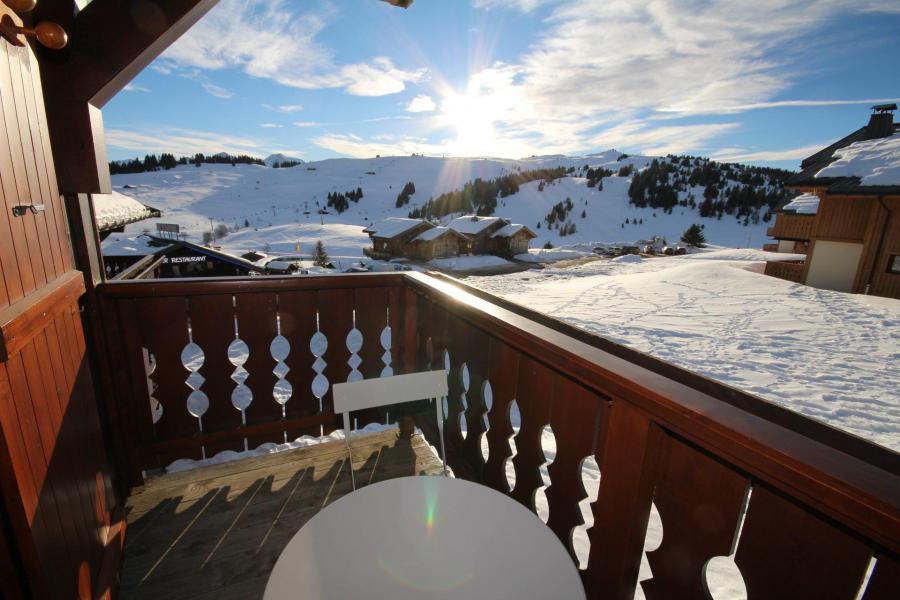 Rent in ski resort Studio 2 people (021) - Résidence les Médailles d'Or - Les Saisies - Winter outside