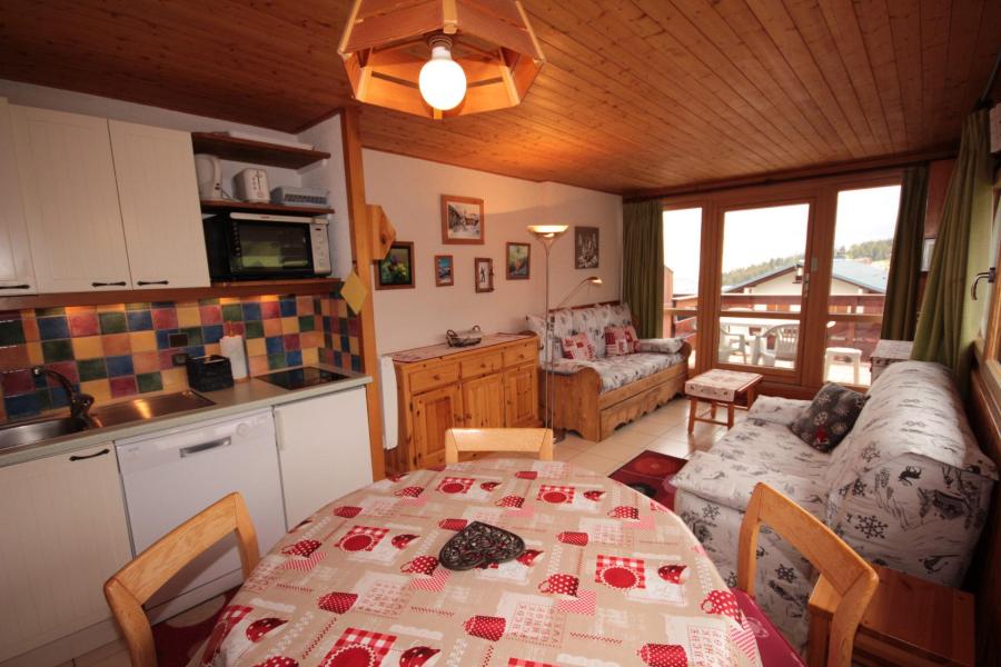 Ski verhuur Appartement 2 kamers 5 personen (134) - Résidence Mont Blanc A - Les Saisies - Appartementen