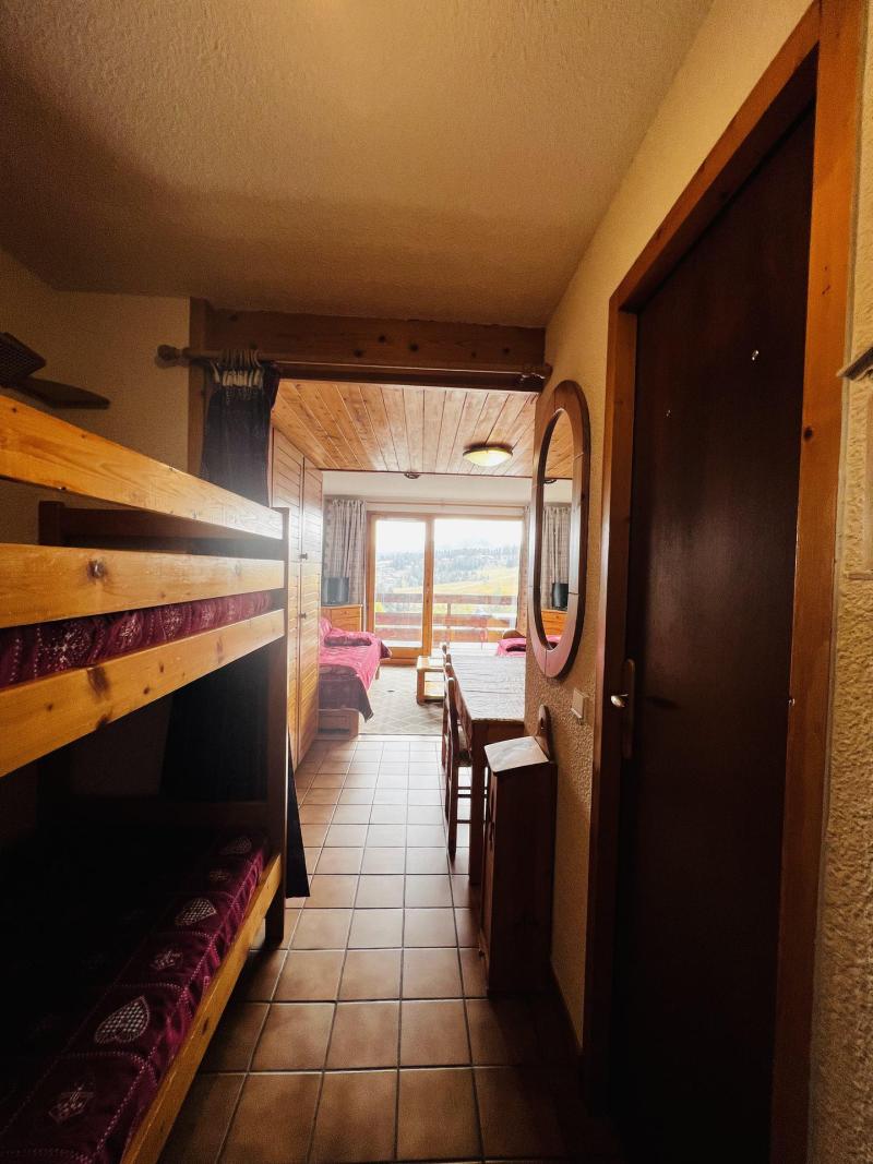 Ski verhuur Studio bergnis 5 personen (124) - Résidence Mont Blanc A - Les Saisies - Cabine