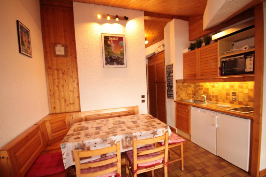 Rent in ski resort Studio sleeping corner 5 people (224) - Résidence Mont Blanc B - Les Saisies - Inside