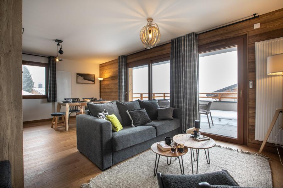 Rent in ski resort 3 room apartment 6 people - Résidence Terresens Altarena - Les Saisies - Living room