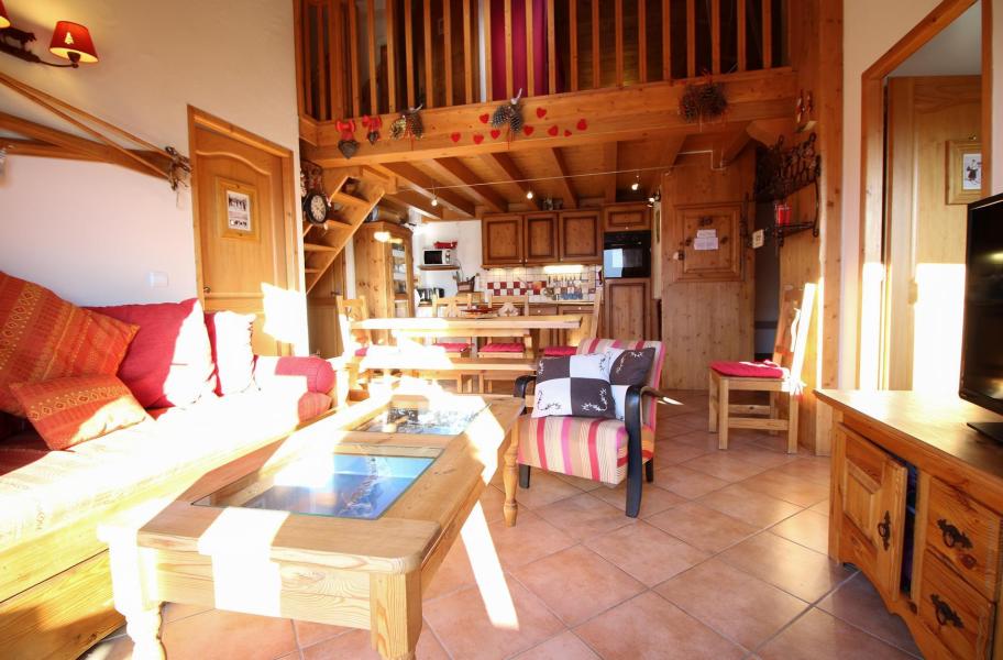 Rent in ski resort 4 room apartment 8 people (J07) - Résience Alpages de Bisanne J - Les Saisies